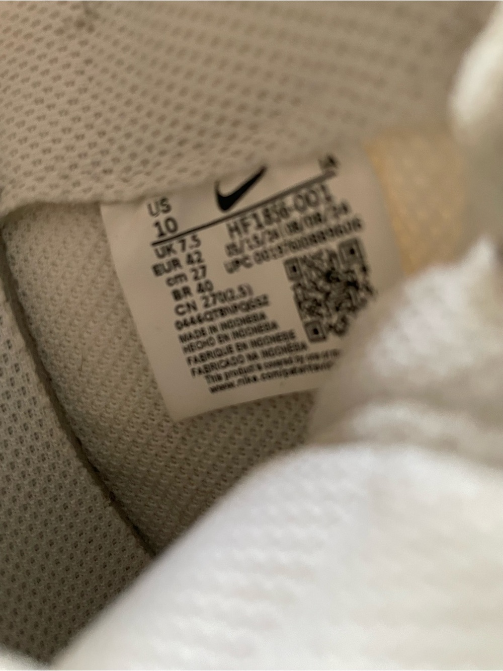 Nike Waffle Debut Sneakers - Picture 5 of 8